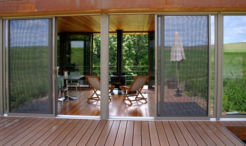 The Arado weeHouse, a modern prefab cabin with 336 sq ft, was the original weeHouse by Alchemy Architects | www.facebook.com/SmallHouseBliss