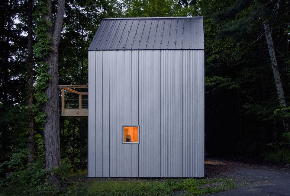 The Polygon Studio, a sculpture studio and guesthouse with a zigzagging roof. It has 409 sq ft on the ground floor plus a loft bedroom. | www.facebook.com/SmallHouseBliss