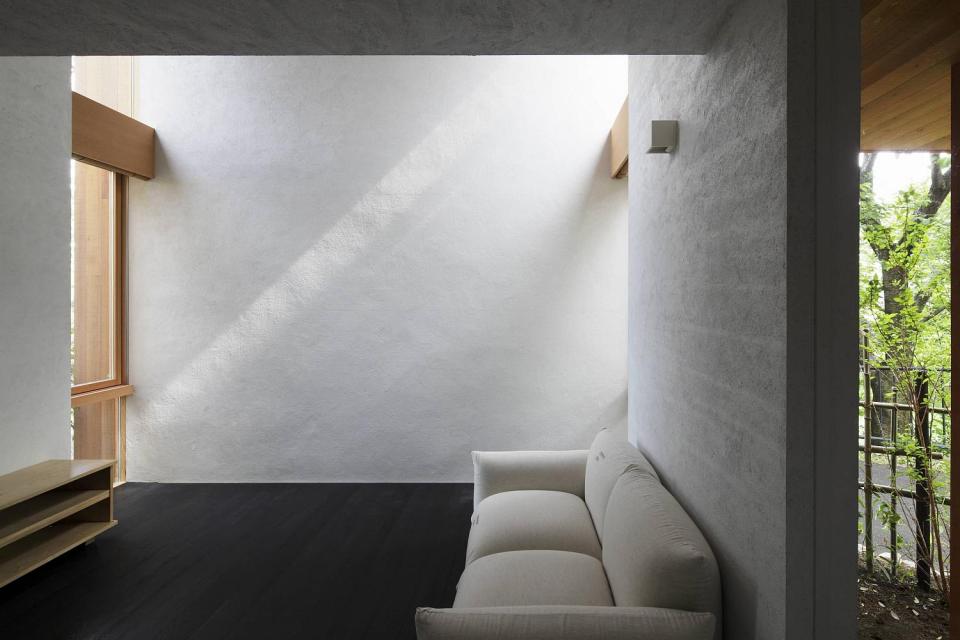 This wood family house has 4 bedrooms in a 1,359 sq ft cross-shaped floor plan. | www.facebook.com/SmallHouseBliss