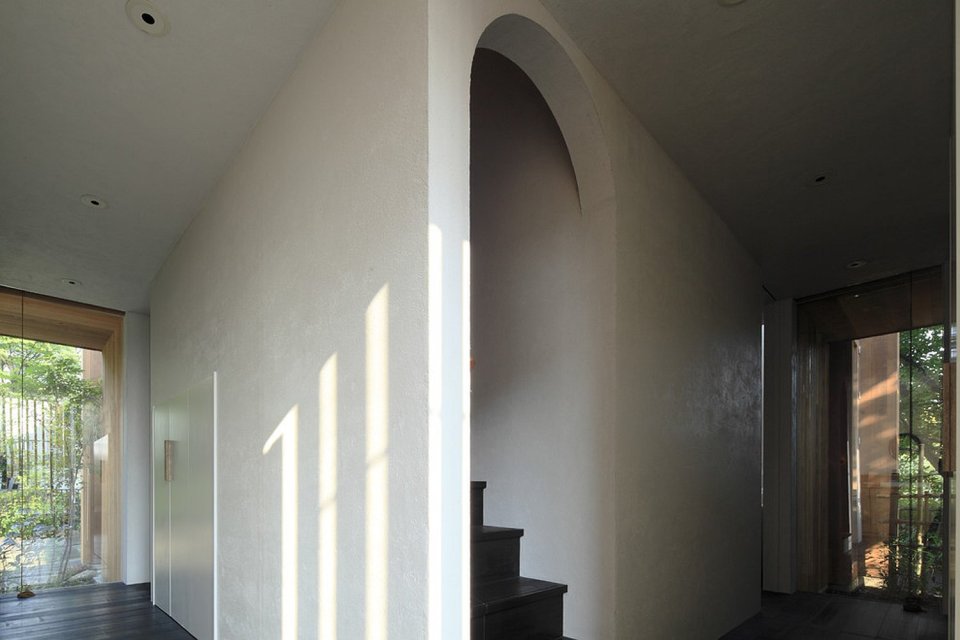 This wood family house has 4 bedrooms in a 1,359 sq ft cross-shaped floor plan. | www.facebook.com/SmallHouseBliss