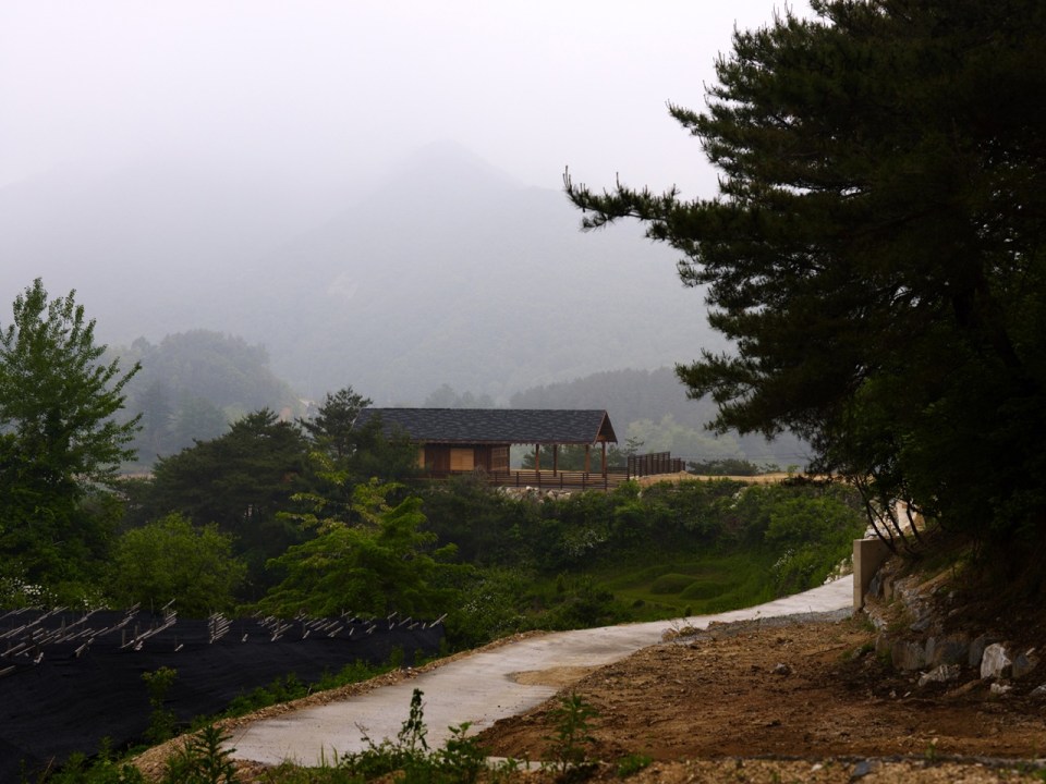 This "small and simple house" for a retired couple has about 500 sq ft of inside living space plus a large porch. | www.facebook.com/SmallHouseBliss