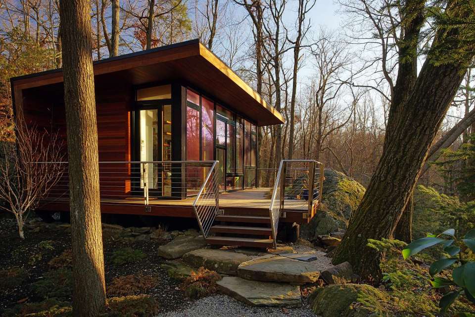 A 300 sq ft studio retreat in the woods designed for quiet contemplation. | www.facebook.com/SmallHouseBliss
