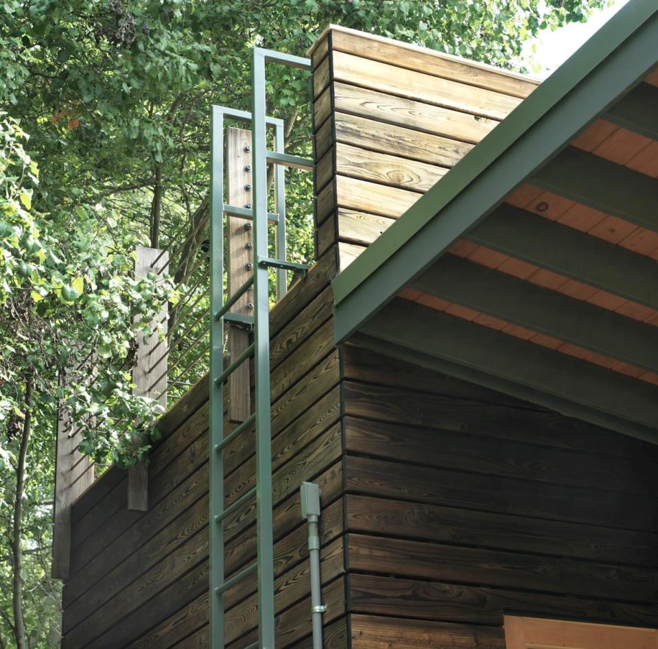 This ~220 sq ft backyard studio serves as a writing studio and a quiet family retreat. | www.facebook.com/SmallHouseBliss