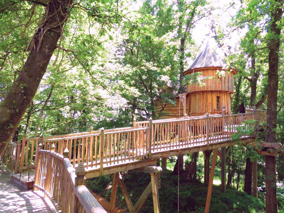 Cabane Milandes at Châteaux Dans Les Arbres is a luxury treehouse with 1 bedroom in 388 sq ft. | www.facebook.com/SmallHouseBliss
