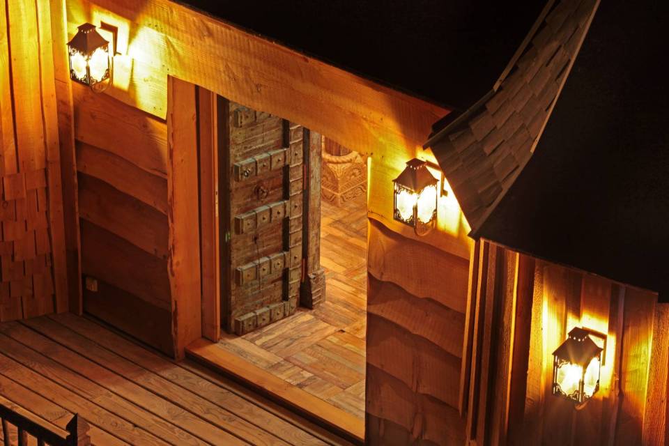 Cabane Monbazillac at Châteaux Dans Les Arbres is a luxury treehouse with 1 bedroom in 280 sq ft. | www.facebook.com/SmallHouseBliss