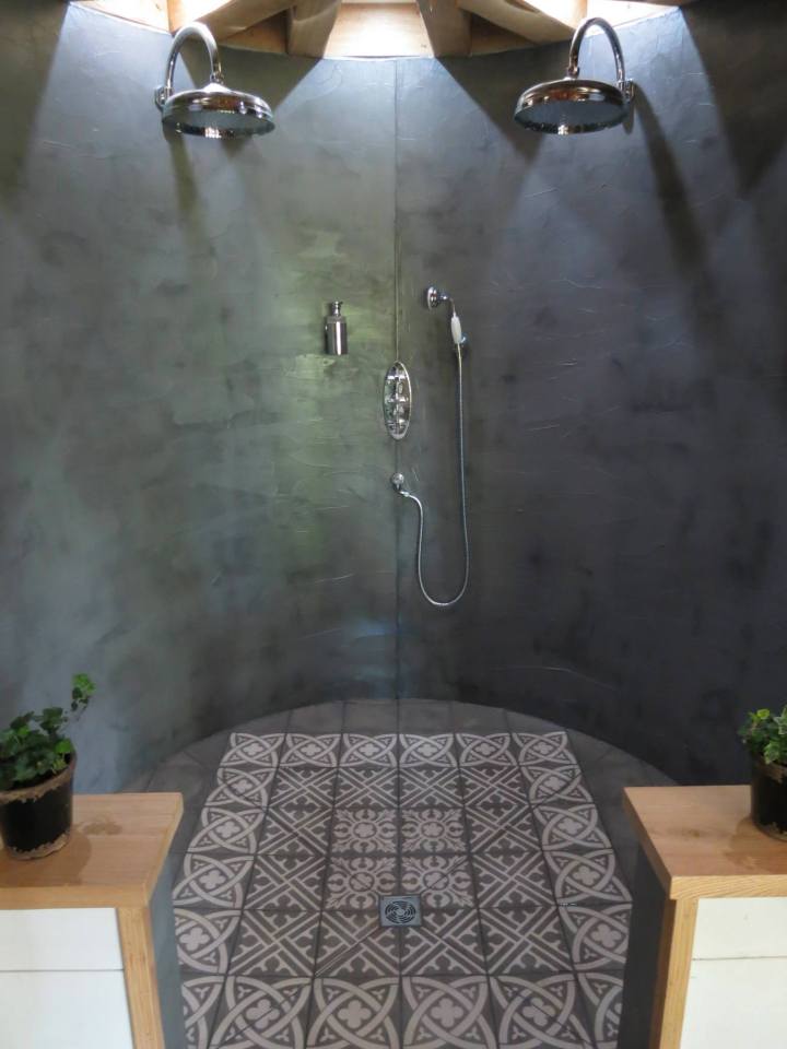 Cabane Puybéton at Châteaux Dans Les Arbres is a luxury treehouse with 1 bedroom, fireplace, spa bath and sauna. | www.facebook.com/SmallHouseBliss