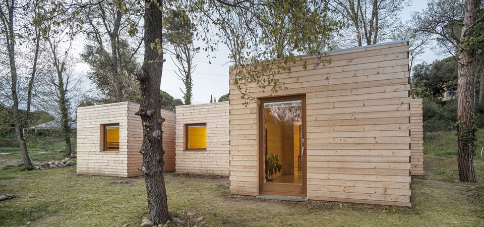 A passive house in Spain composed of six prefabricated wood boxes. It has 3 bedrooms in 1,195 sq ft. | www.facebook.com/SmallHouseBliss