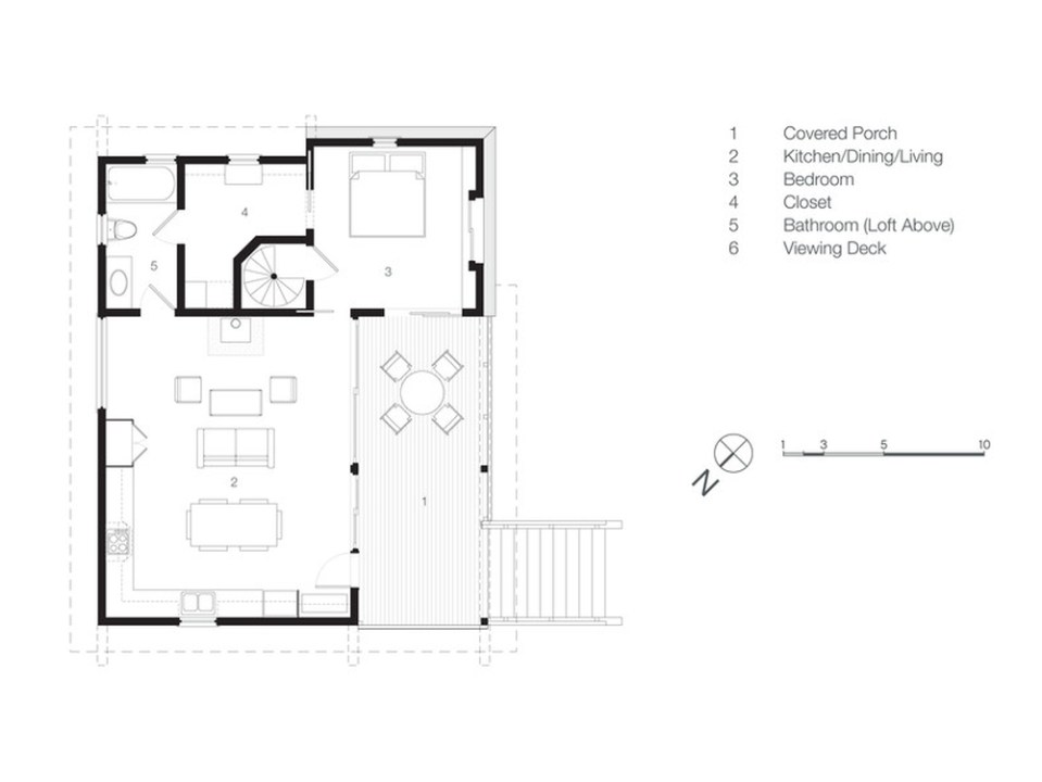 This small cabin modeled on old-fashioned water towers has 1 bedroom and a loft. | www.facebook.com/SmallHouseBliss