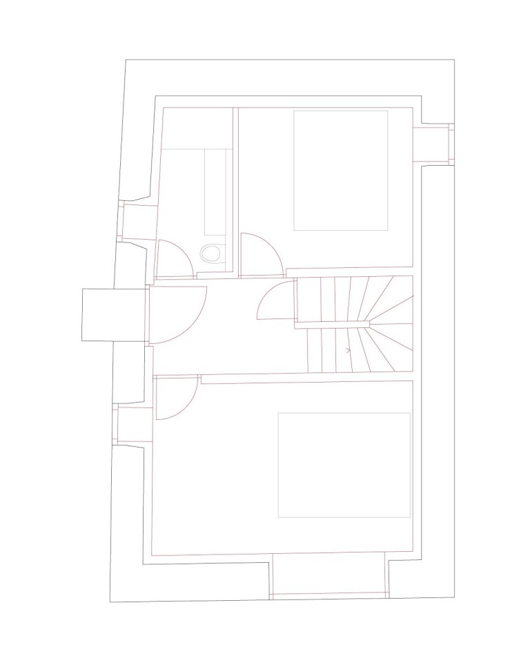 A vineyard residence and wine cellar dating from 1850 were restored as a small 2 bedroom house. | www.facebook.com/SmallHouseBliss