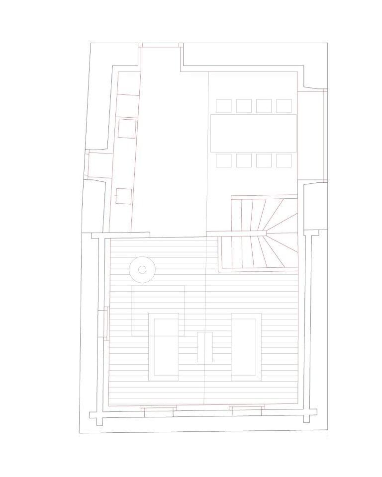 A vineyard residence and wine cellar dating from 1850 were restored as a small 2 bedroom house. | www.facebook.com/SmallHouseBliss