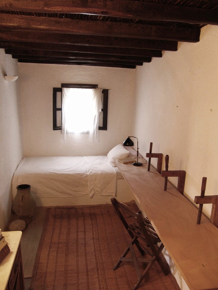 A traditional house on Mykonos was restored, staying true to the island's architectural history. It has two bedrooms and a loft in 840 sq ft. | www.facebook.com/SmallHouseBliss