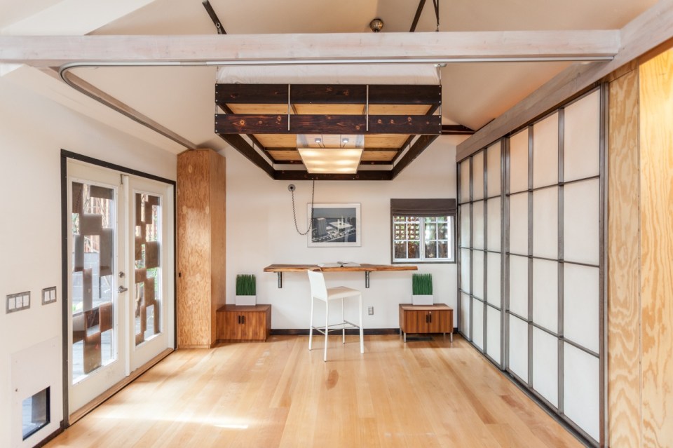 Mad Men actor Vincent Kartheiser's Hollywood pad with a "Japanese industrial" aesthetic. The 603 sq ft studio features a bed that drops from the ceiling. | www.facebook.com/SmallHouseBliss