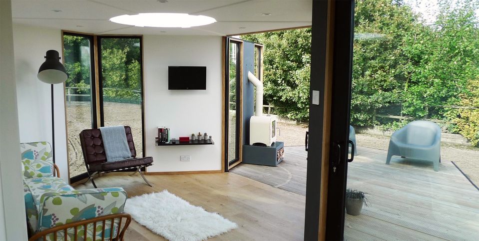 The Hivehaus is a modular dwelling designed to expand as needed. The hexagonal modules are joined to create a custom honeycomb floor plan. View all 14 photos at https://smallhousebliss.com/2014/08/21/hivehaus/.