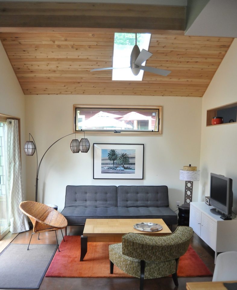 PDX Eco Cottage, a sustainably built Craftsman-style backyard cottage with Mid-Century Modern interior. It has 1 bedroom in 550 sq ft. | www.facebook.com/SmallHouseBliss