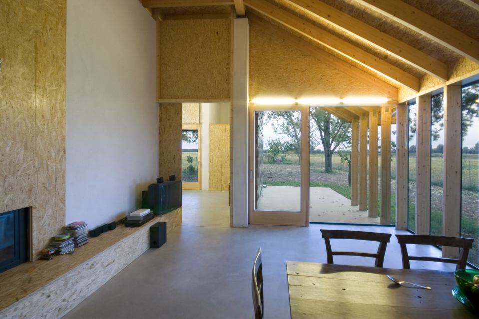 Casa T2, a simple copper-clad house with 2 bedrooms in 1,184 sq ft. | www.facebook.com/SmallHouseBliss