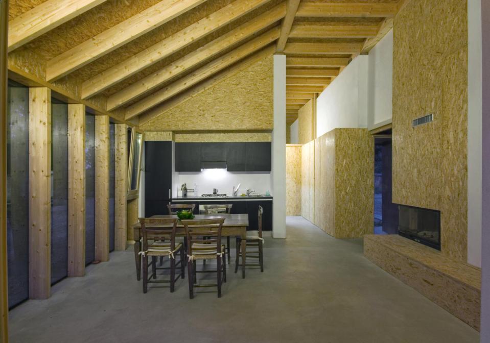 Casa T2, a simple copper-clad house with 2 bedrooms in 1,184 sq ft. | www.facebook.com/SmallHouseBliss