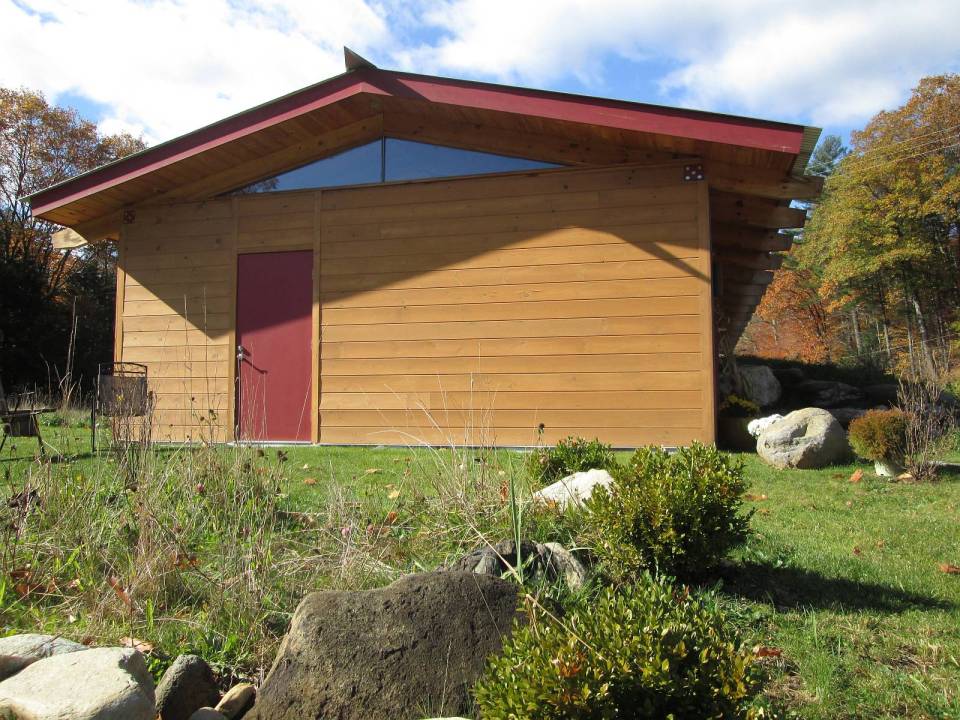 Noble Home produces eco-friendly kit houses designed for the owner-builder. This one has 3 bedrooms in 1,300 sq ft. | www.facebook.com/SmallHouseBliss