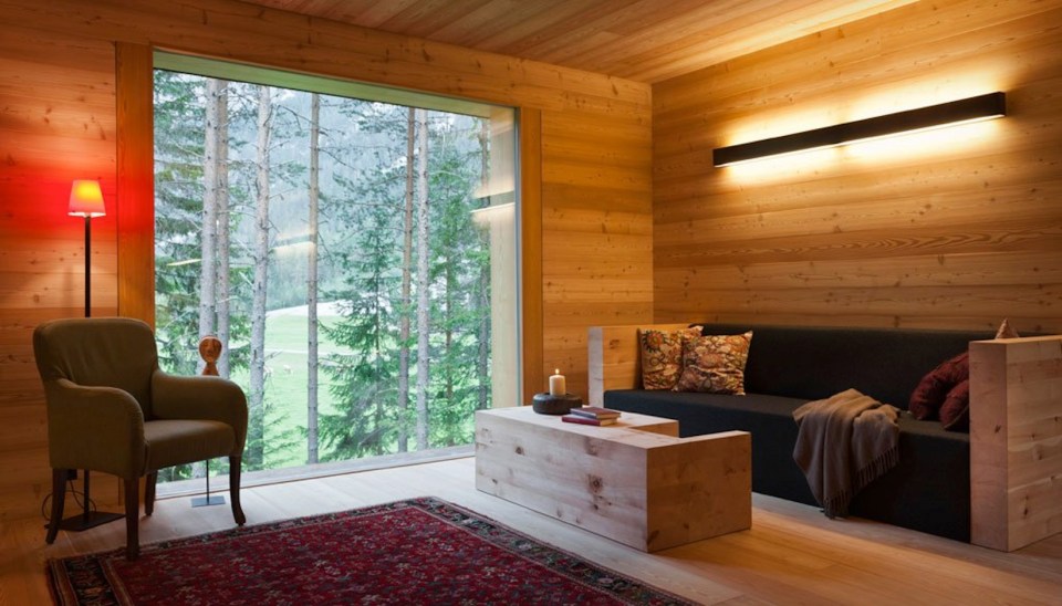 An alpine lodge and adjacent sleeping cabin in the alps of South Tyrol, Italy. Together they have 3 bedrooms in 1,399 sq ft. | www.facebook.com/SmallHouseBliss