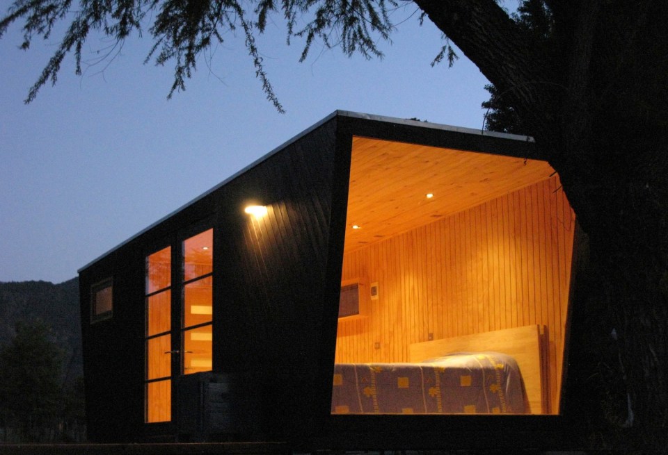 Refugio, a tiny prefab dwelling with a 226 sq ft studio floor plan. | www.facebook.com/SmallHouseBliss