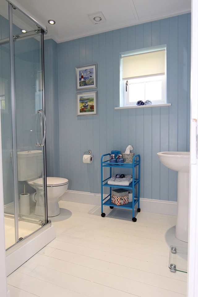 A small traditionally-styled Scottish house by modular builder The Wee House Company. This model has one bedroom in 431 sq ft. | www.facebook.com/SmallHouseBliss