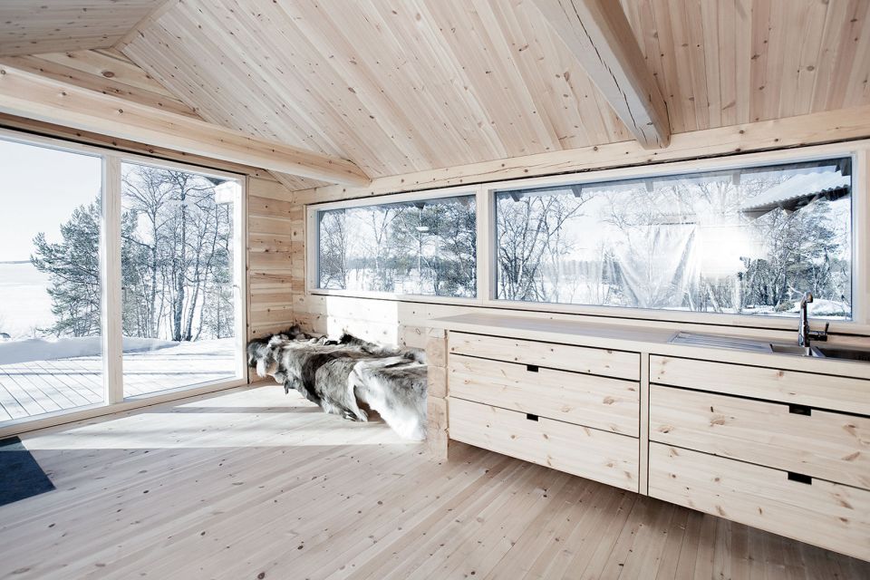 This log cabin in Norway joins a new structure to two existing one-room cabins, one over 100 years old. Together they have 3 bedrooms in 915 sq ft. | www.facebook.com/SmallHouseBliss