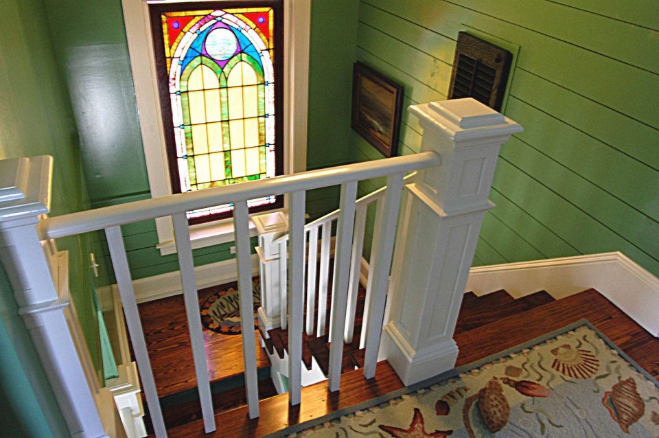 This traditional "Katrina Cottage" design has 3 bedrooms in 1,112 sq ft. | www.facebook.com/SmallHouseBliss