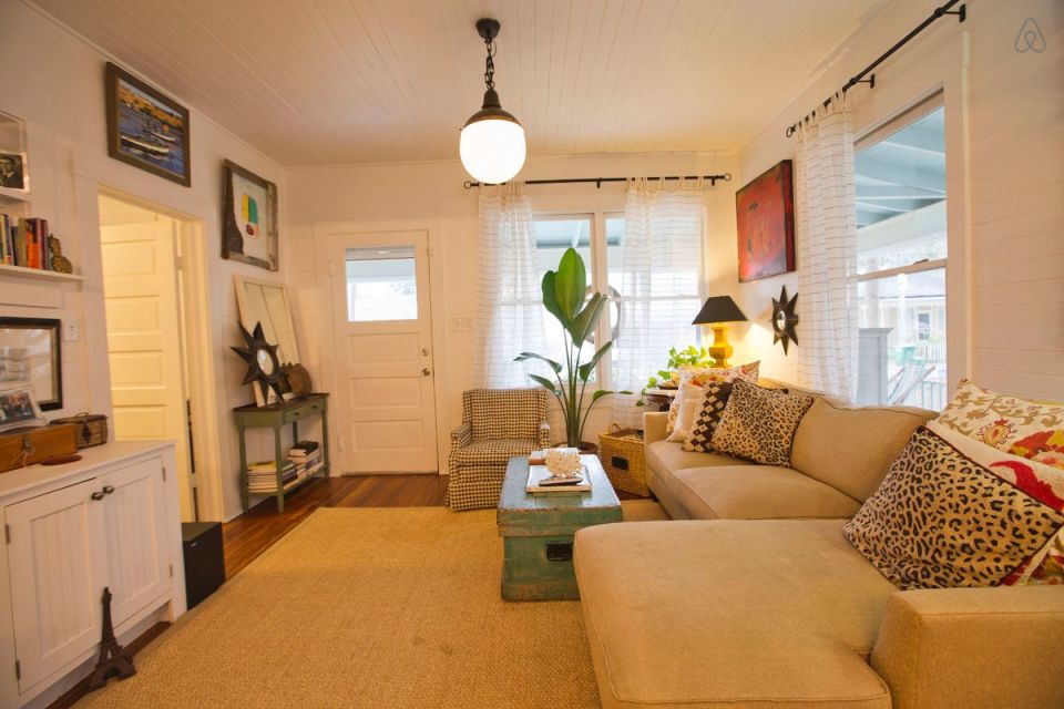 This modest two-bedroom bungalow outside Savannah, Georgia features a spacious wraparound porch. | www.facebook.com/SmallHouseBliss