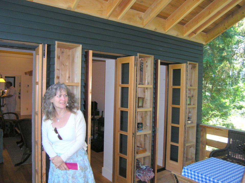 A small house compound on Whidbey Island, Washington | www.facebook.com/SmallHouseBliss