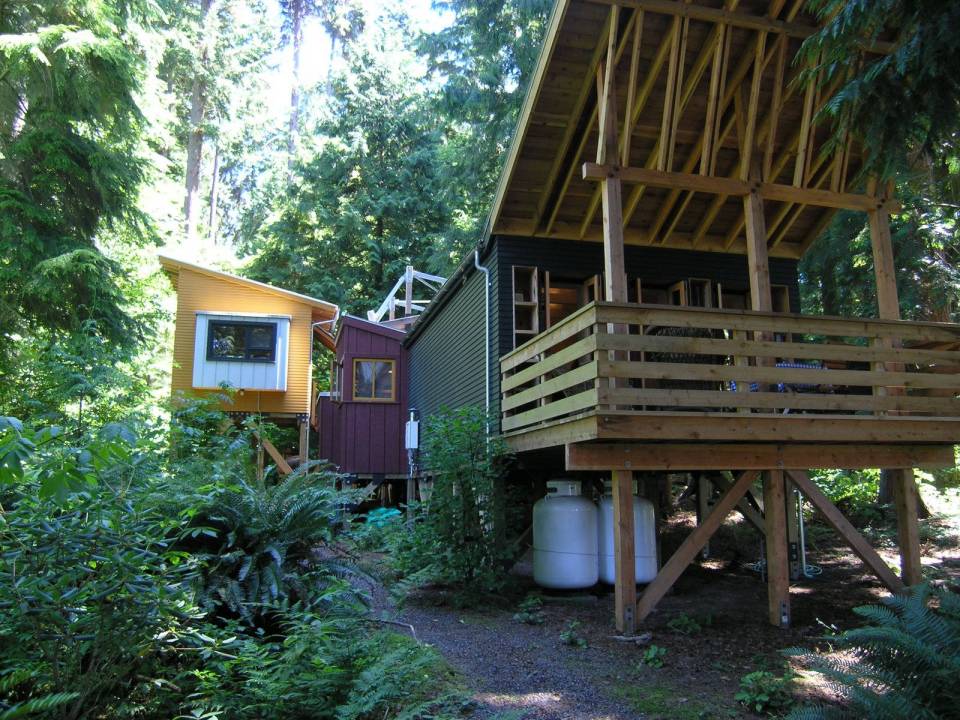A small house compound on Whidbey Island, Washington | www.facebook.com/SmallHouseBliss