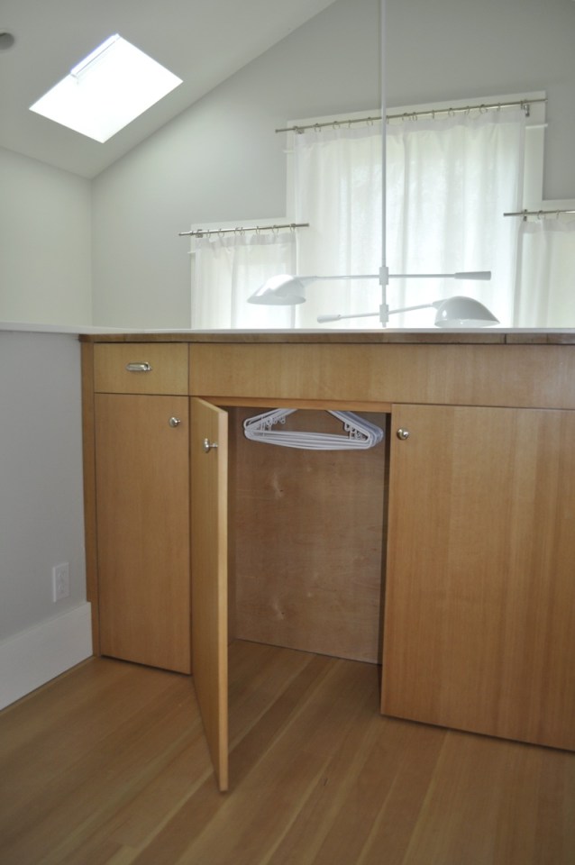 This tiny 2-storey guest cottage has one bedroom in 342 sq ft. | www.facebook.com/SmallHouseBliss