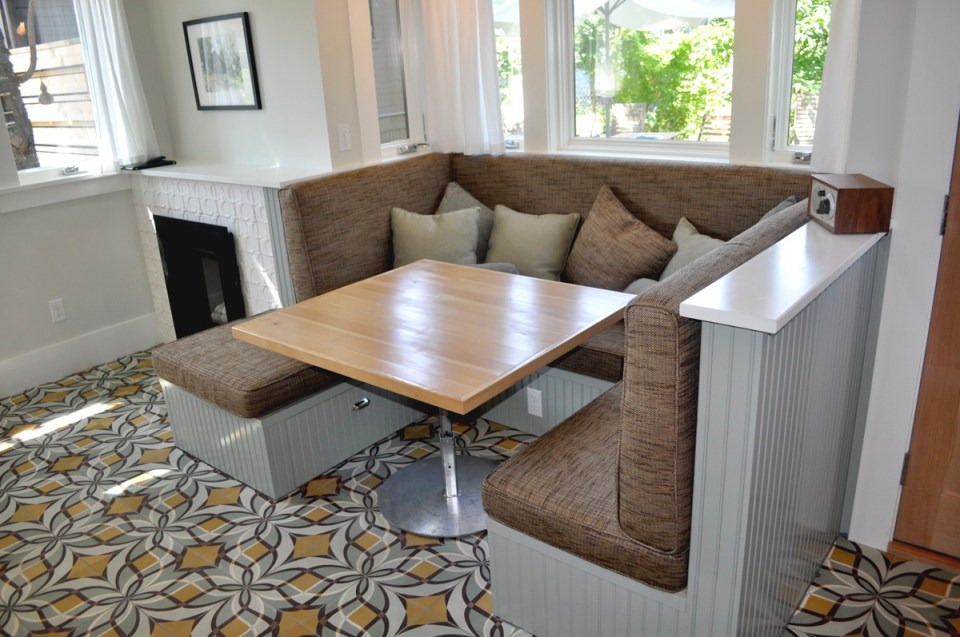 This tiny 2-storey guest cottage has one bedroom in 342 sq ft. | www.facebook.com/SmallHouseBliss