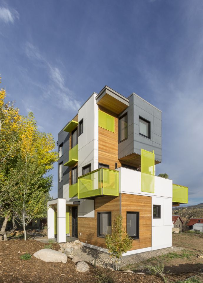 The Butcherknife Residence, an artist's modern energy-efficient home with 2 bedrooms + art studio in 1200 sqft. | www.facebook.com/SmallHouseBliss