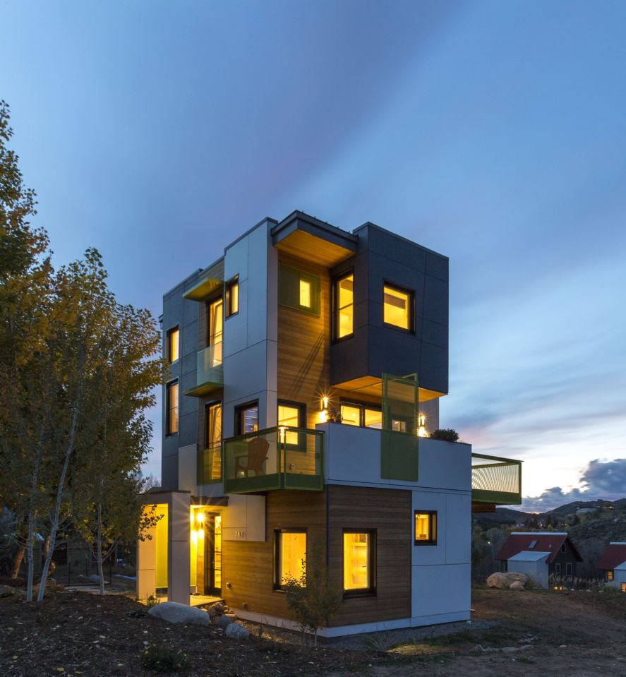 The Butcherknife Residence, an artist's modern energy-efficient home with 2 bedrooms + art studio in 1200 sqft. | www.facebook.com/SmallHouseBliss