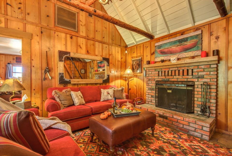 Built in the 1920s, Wildflower Cabin is loaded with vintage charm. It has one bedroom and a loft in 600 sq ft. | www.facebook.com/SmallHouseBliss