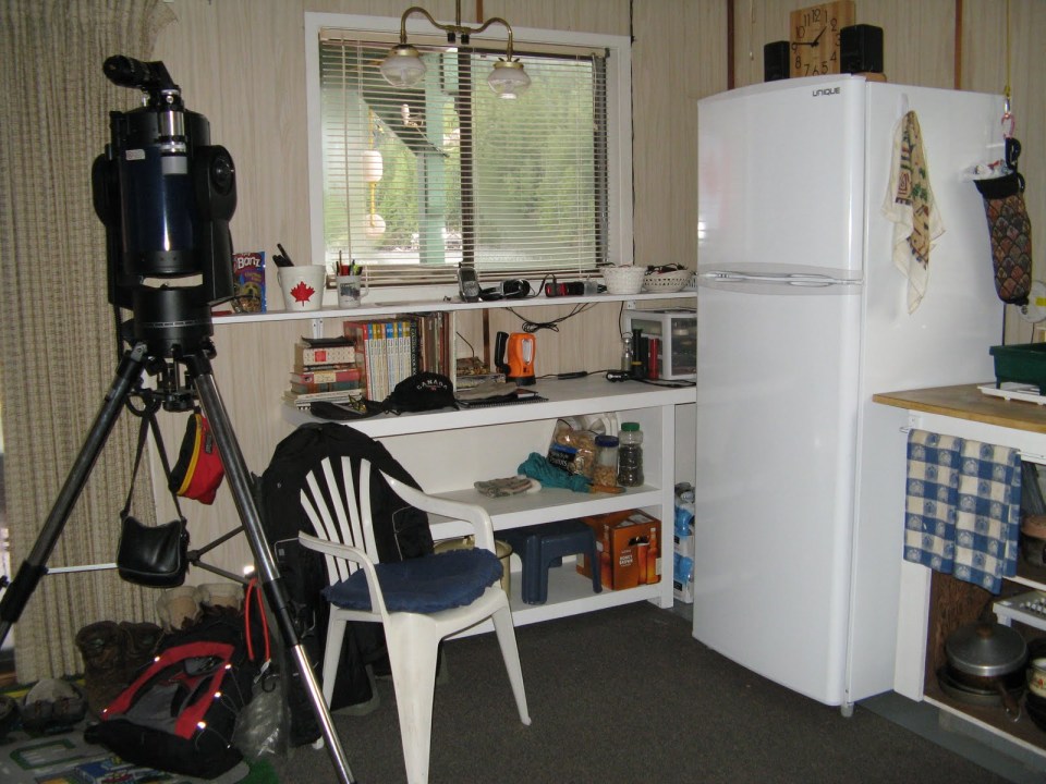 An off-grid floating cabin on Powell Lake, British Columbia. Built on a raft of cedar logs, the 675 sq ft cabin has 2 small bedrooms and a loft. | www.facebook.com/SmallHouseBliss