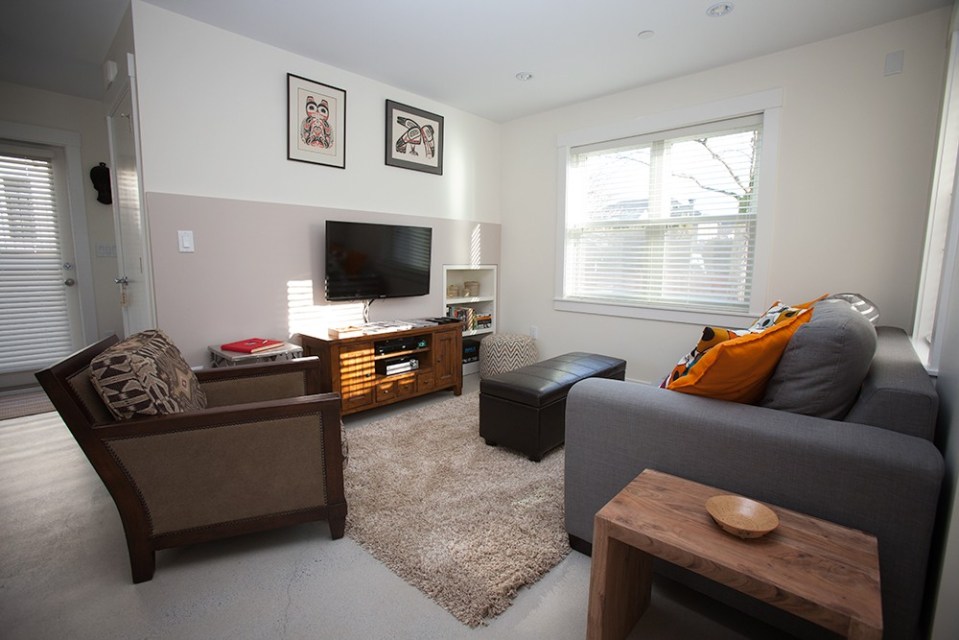 Traditional in style, this new laneway house fits in with its neighbors. It has 2 bedrooms in 670 sq ft. | www.facebook.com/SmallHouseBliss