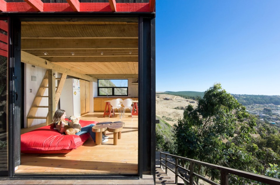 A low-cost "surf shack" cabin overlooking the ocean in Chile. Shared by two brothers, it has two small bedrooms in 555 sq ft. | www.facebook.com/SmallHouseBliss