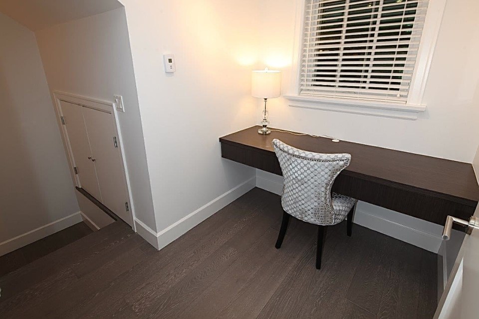 Buttercup Guest House, a 780 sq ft backyard cottage with a bedroom and bathroom on both floors. | www.facebook.com/SmallHouseBliss