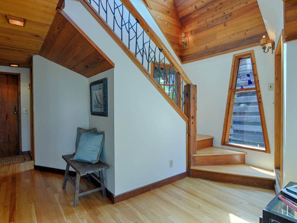 The Hobbit Houseboat, an eclectic two-bedroom float home on Seattle's Lake Union. | www.facebook.com/SmallHouseBliss