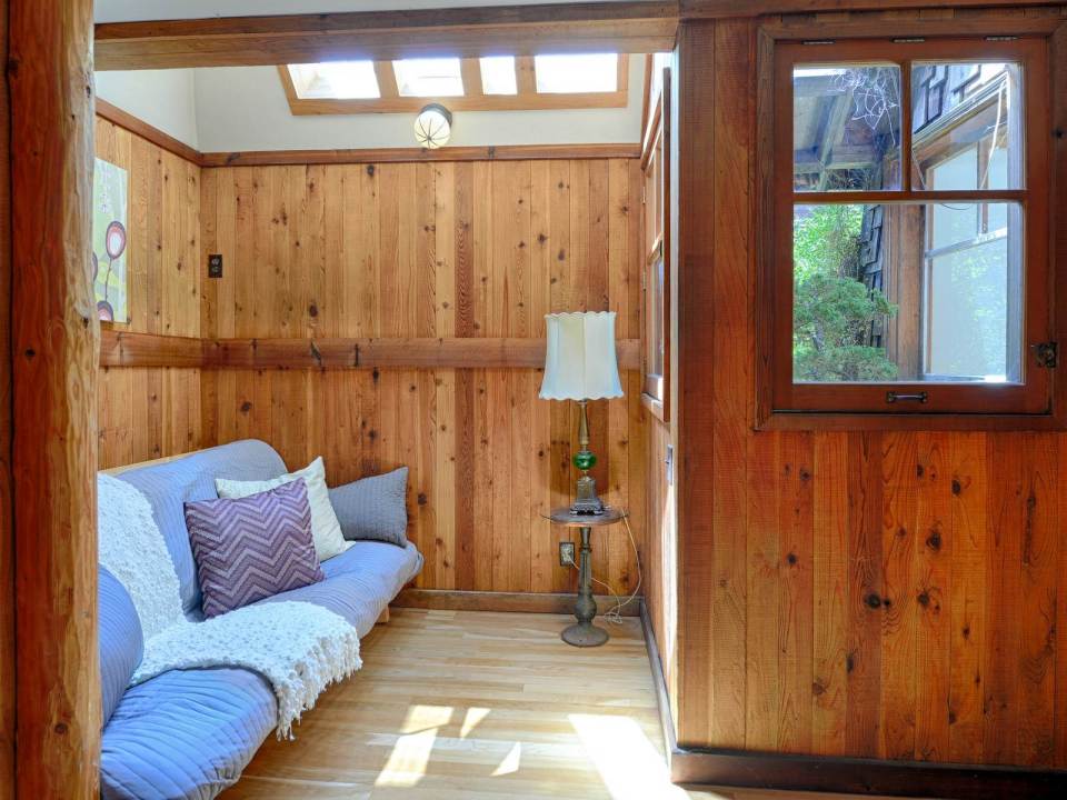The Hobbit Houseboat, an eclectic two-bedroom float home on Seattle's Lake Union. | www.facebook.com/SmallHouseBliss