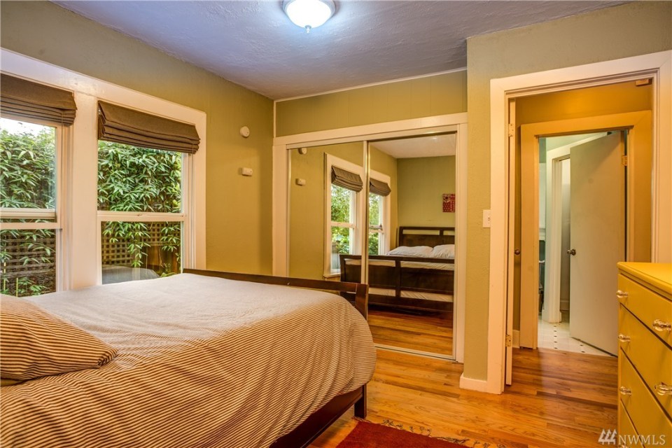 This 1918 Craftsman bungalow has two bedrooms in a compact 720 sq ft single-level plan. | www.facebook.com/SmallHouseBliss