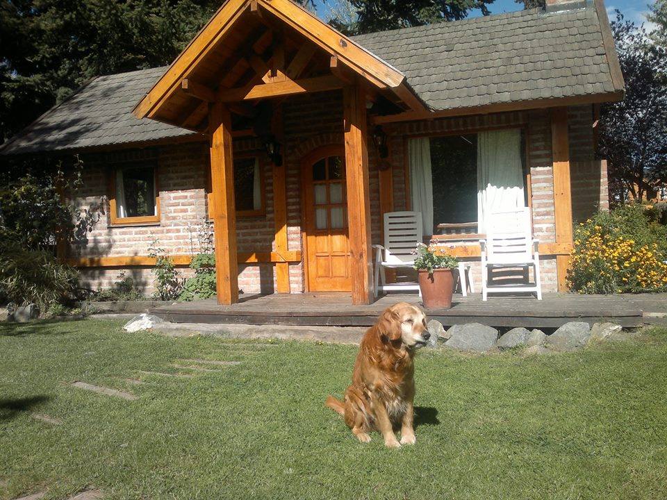 These Alpine-style brick and wood cottages in Patagonia offer one bedroom in a 786 sq ft single-level plan. | www.facebook.com/SmallHouseBliss